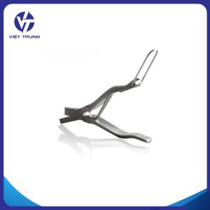 KÌM BẤM RÌA TAI V, ĐÁNH DẤU ĐÀN DÀNH CHO HEO CON