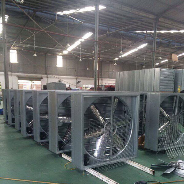 quạt hút công nghiệp